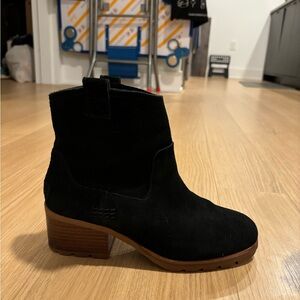 Sorel Suede Floppy Booties